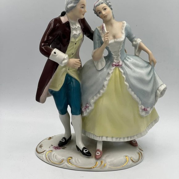 Rare find Vintage Royal Dux Bohemia Figurine of Couple #3802 CZECHOSLOVAKIA - Picture 1 of 9